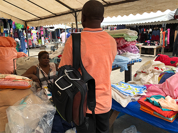 P03 1 2 市场图片若干 21