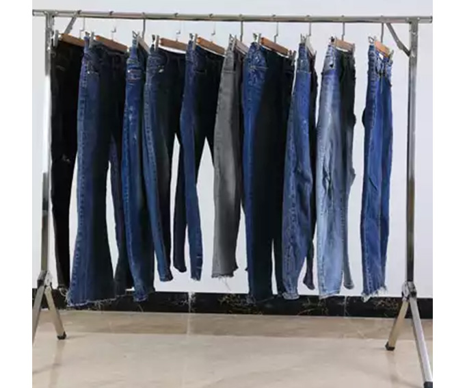 indetexx used jeans