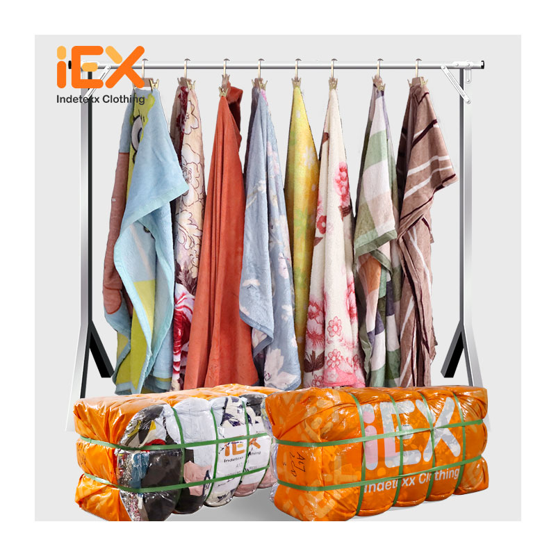 Secondhand Thick Blanket