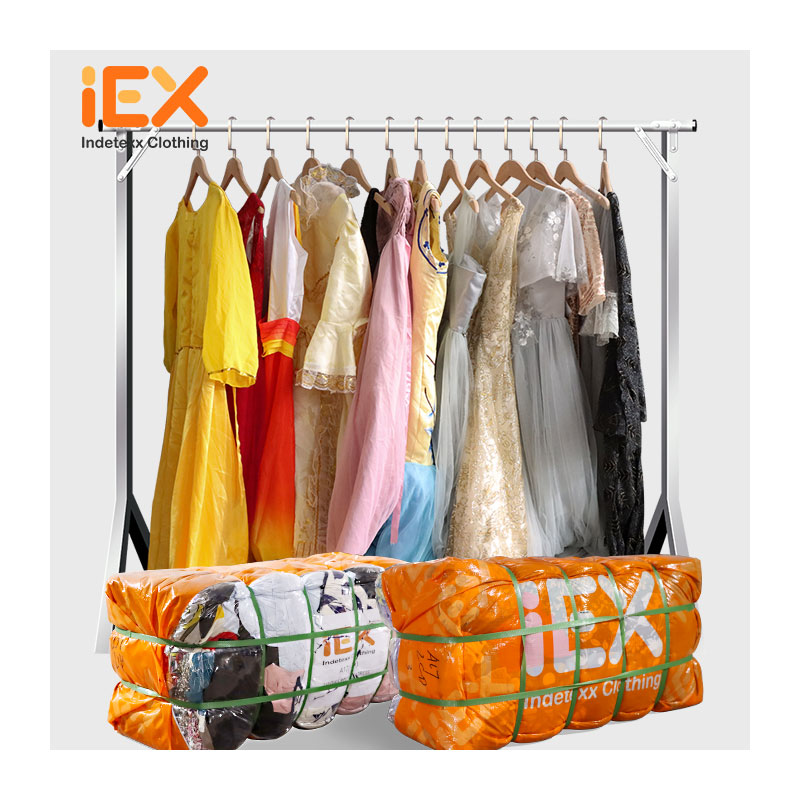 Second-Hand Wedding Dresses