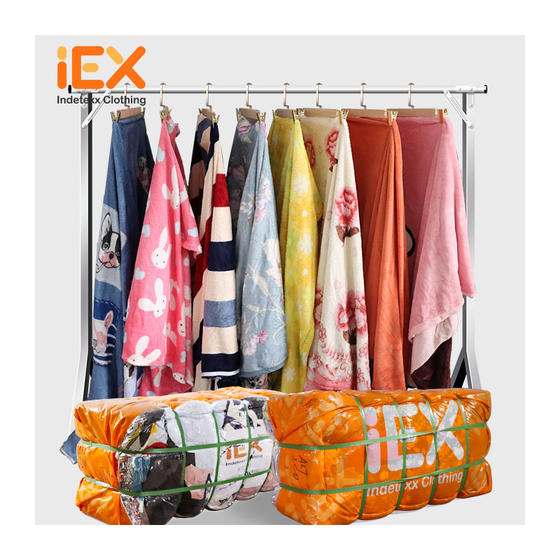 Secondhand Thin Blanket