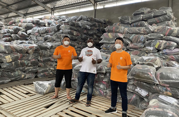 Bale clothing in West Africa