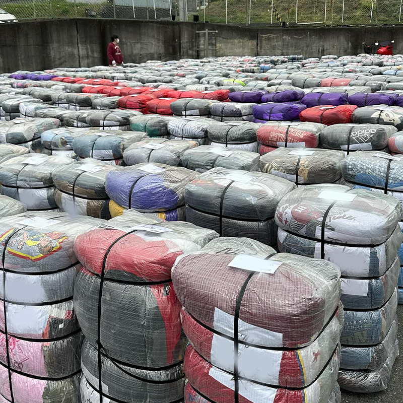 used clothing bales