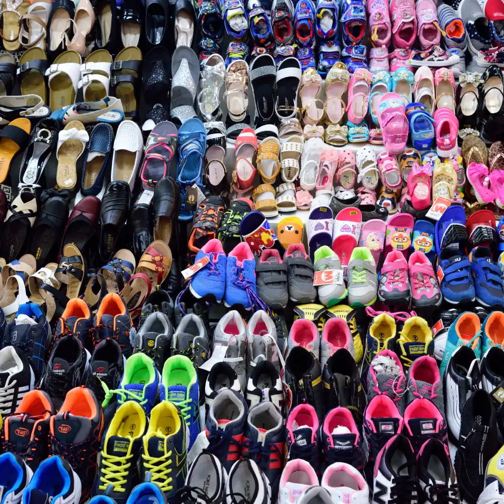 Second Hand Shoe Thrift Shop (1)