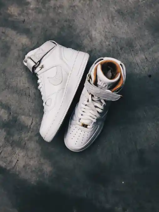 Used Sneakers Supplier