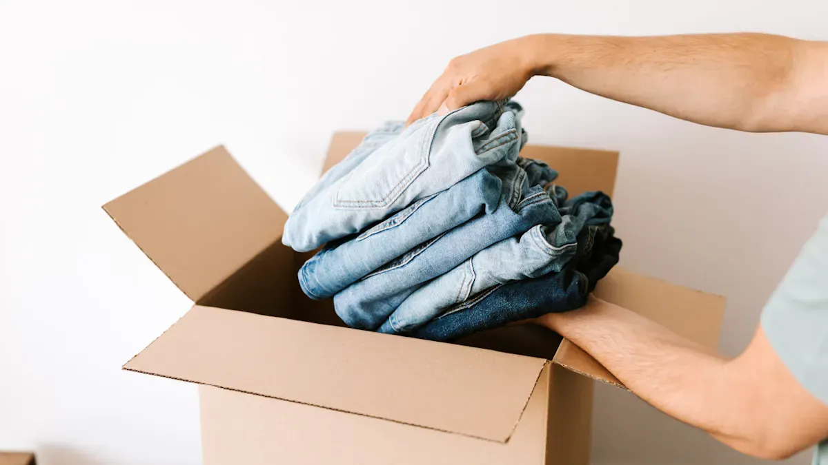 Used clothing shipment loading and evidence recording
