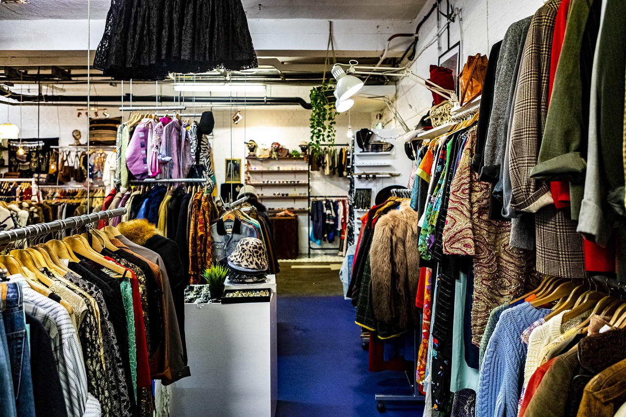 Building Partnerships in Secondhand Clothing Trade